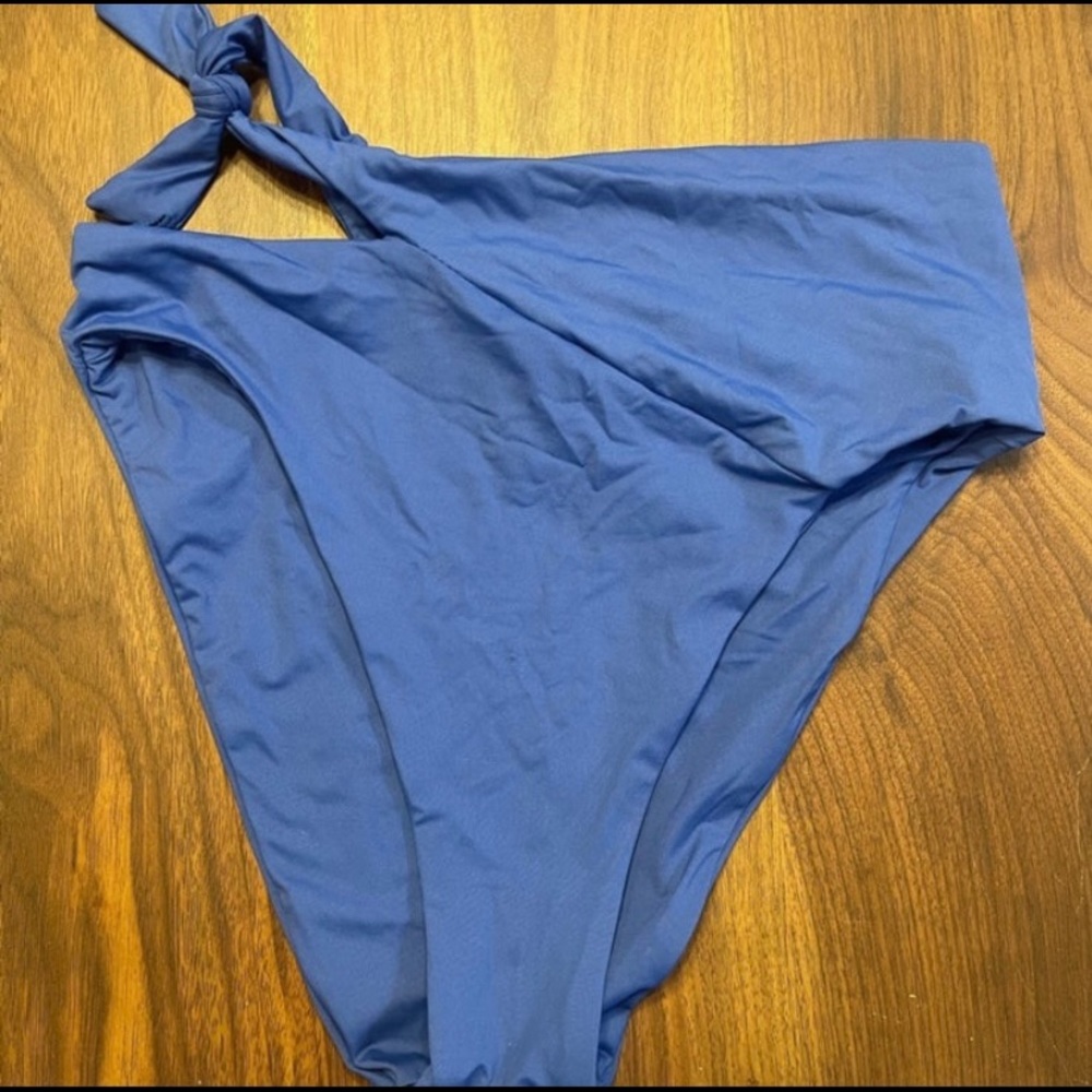 Becca one shoulder bikini - Picture 6 of 7